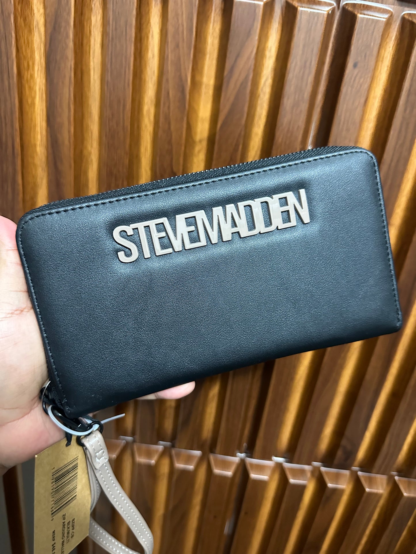 CARTERA STEVEN MADDEN